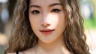 น้องแพร นักเรียนม.ปลายตัวท็อป หีน้องขาวเนียนชมพูสุด ๆ แอบเย็ดกันในห้องเรียนหลังเลิกเรียน